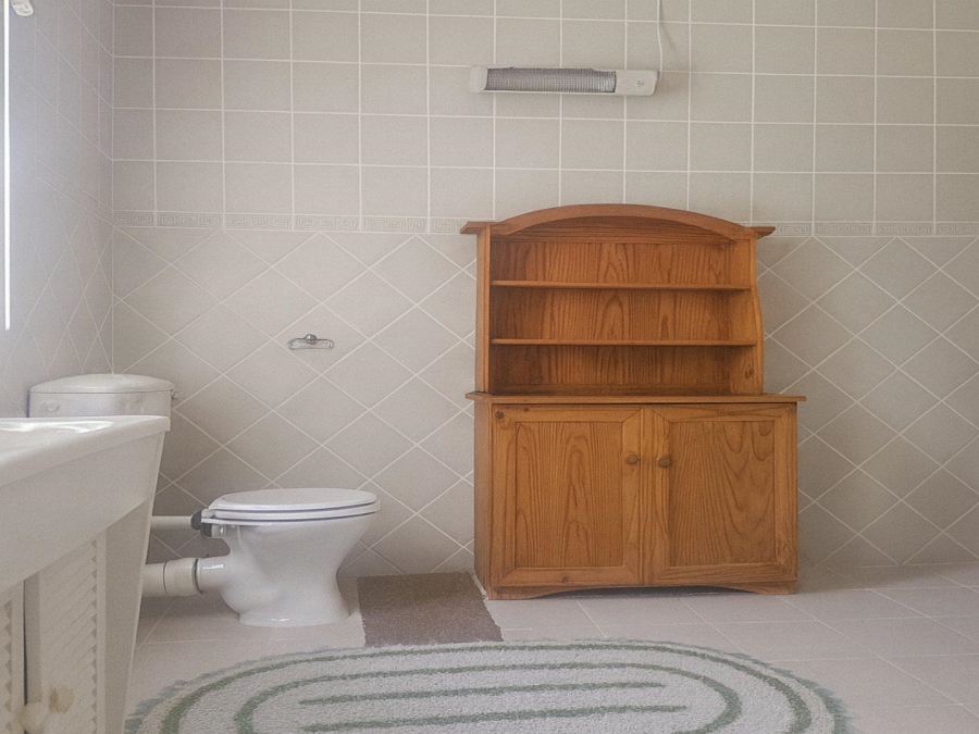 4 Bedroom Property for Sale in Ladybrand Free State